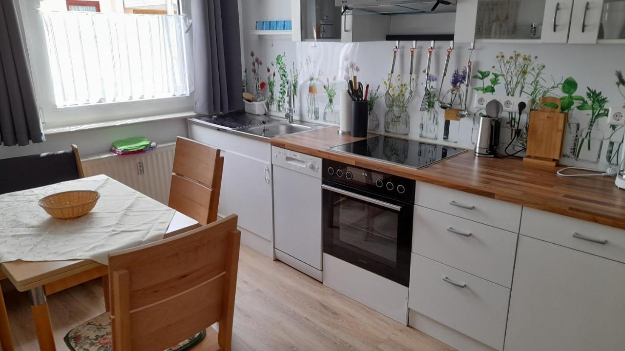 Ferienwohnung Christel Hirschhorn-Neckar Bagian luar foto